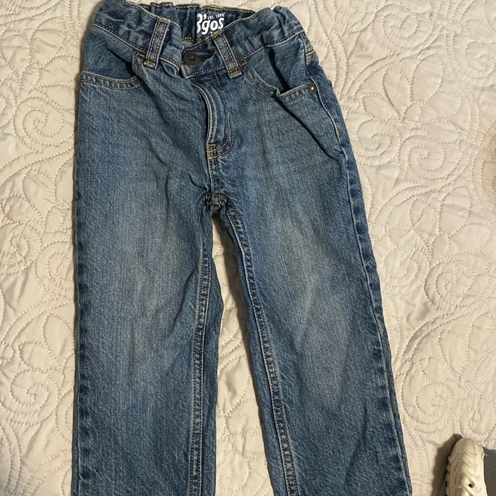 2T jeans